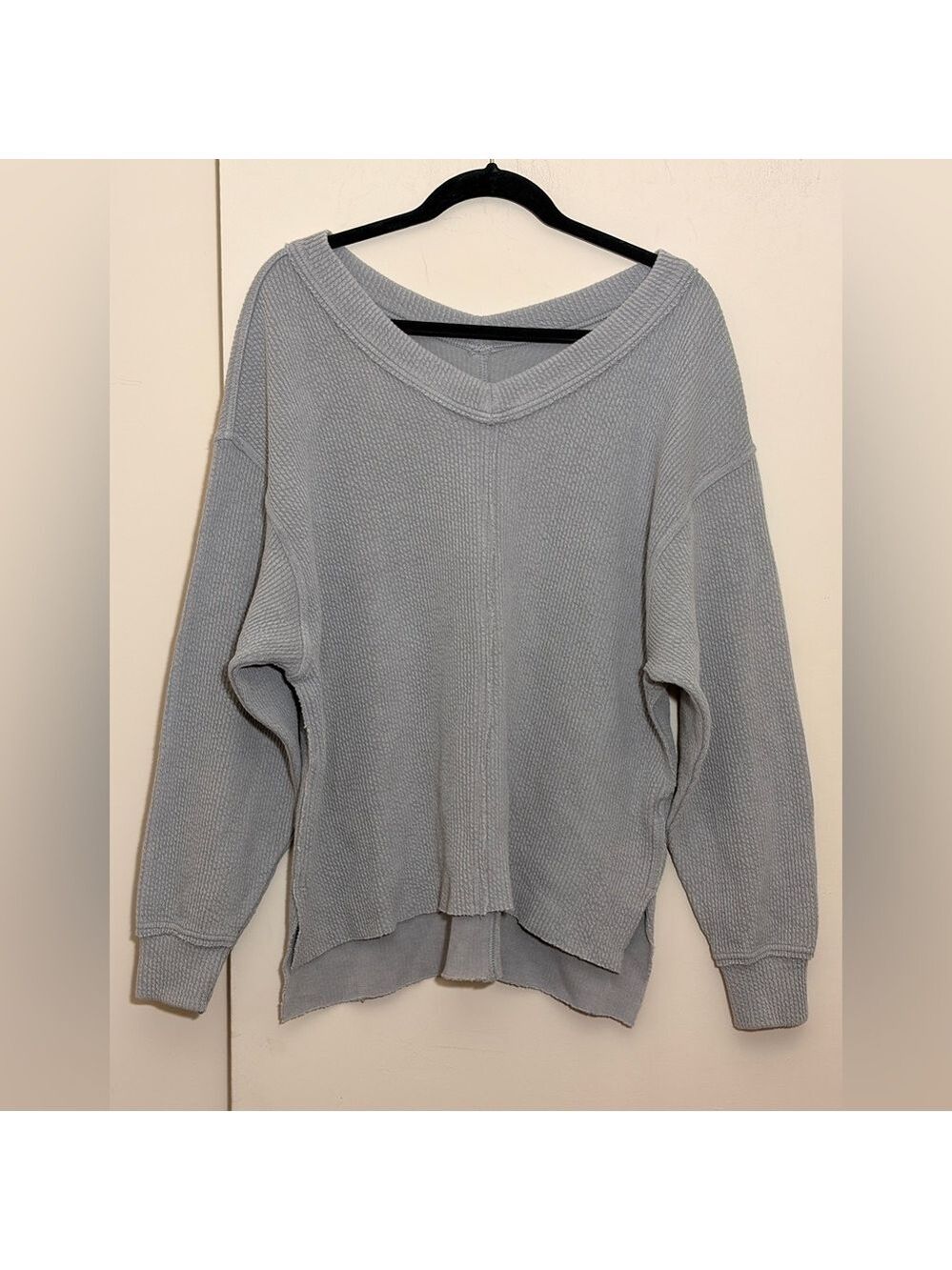 Aerie Wonder V-neck Sweatshirt Size XS
